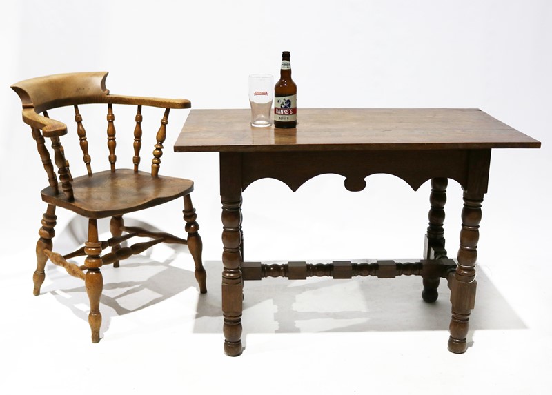 An Interesting Late 19th Century Solid Oak Table-taylor-s-classics-tab-03989-5-main-637420049270339859.jpg