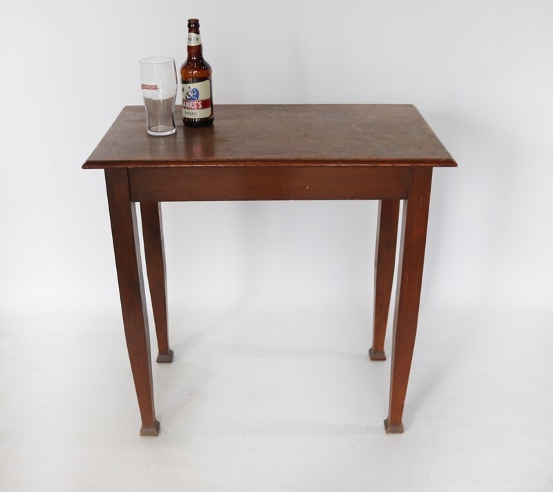 Small Oblong Drinking Table in Oak Circa 1915-taylor-s-classics-tab-08490-4-main-636971545188085276.jpg