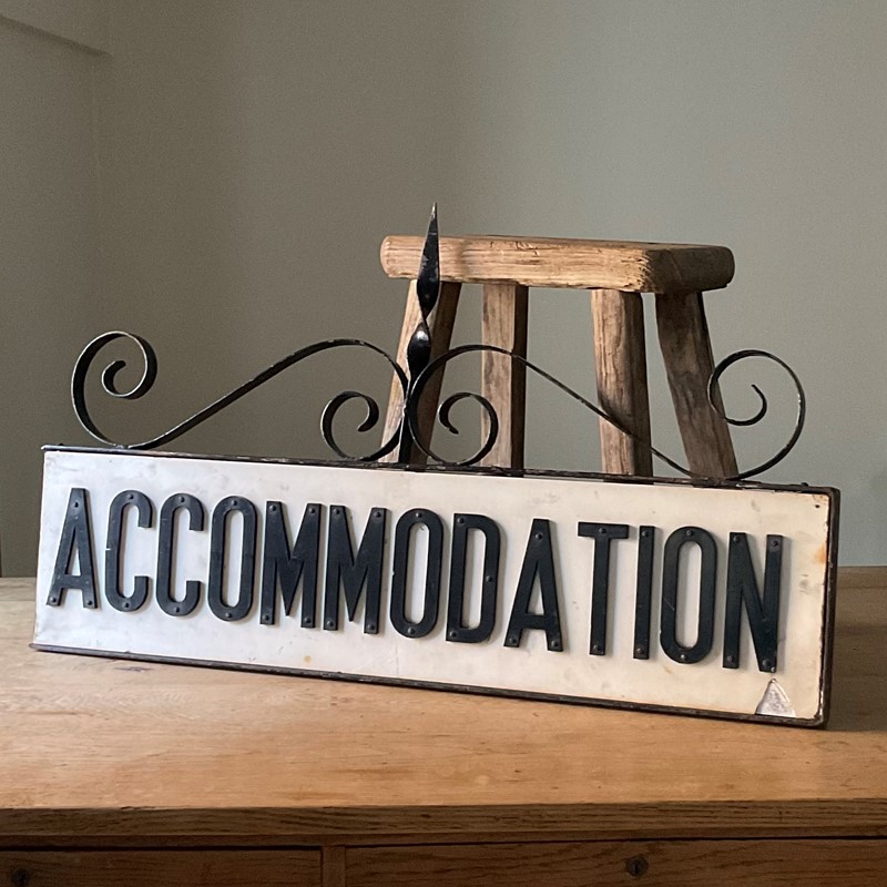 Double Sided Accommodation Sign -that-vintage-place-485d9d63-db3b-4ca4-8996-07282101df78-main-637912347722348509.jpeg