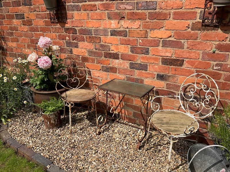 A lovely pair of French Garden Chairs and table-that-vintage-place-d6777a80-eaf4-4d59-bf87-f0aca378aeaf-main-637912364543767077.jpeg