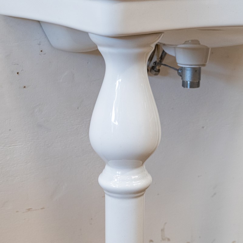 Reclaimed Console Basin on Legs -the-architectural-forum-large-reclaimed-porcelain-sink-on-two-legs-standing-12-main-637893499008738496.jpg