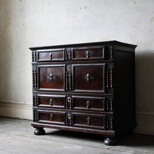 Antique 17Th Century Charles Ii Oak Chest Of Drawers, C.1670