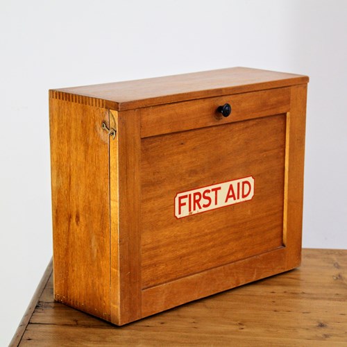 Vintage Wall Mounted First Aid Box, Medicine Cabinet, Mid Century