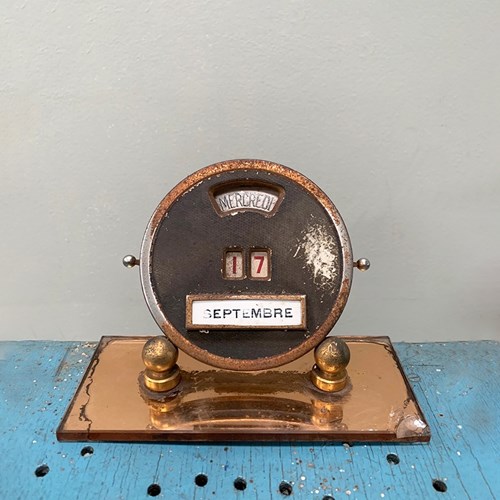  Perpetual Desk Calendar