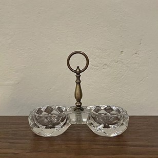 Salt And Pepper Pinch Pot