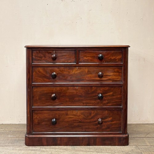 Victorian Mahogany Chest Of Drawers
