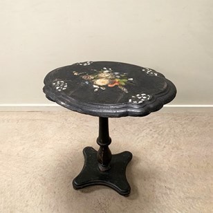 Victorian Tilt Top Table