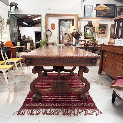 Spanish Table