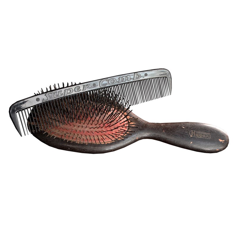 Barbers Brushes-the-house-of-antiques-w-main-638063760549388250.jpg