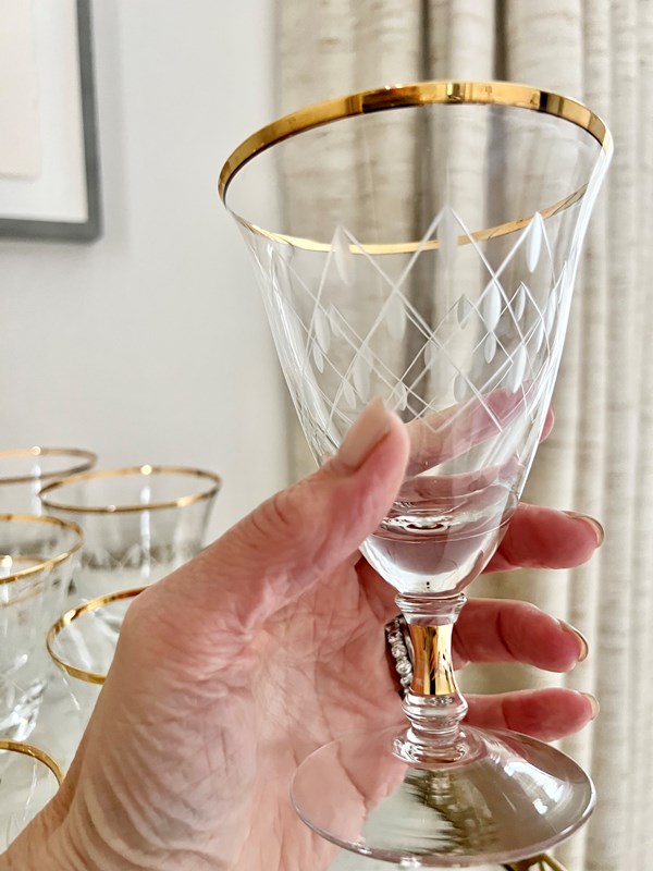 Suite Of 38 French Gold & Etched Wine Glasses-the-vintage-entertainer-1f73f2c3-99ff-4112-92d1-56274fa36009-main-638157981461145759.jpeg