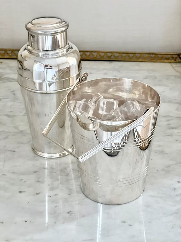 Excellent Art Deco English Silver Plated Cocktail Shaker-the-vintage-entertainer-img-1515-main-638368709020023360.jpeg