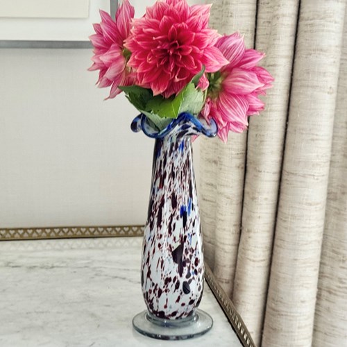 Mid 20Th Century Romanian Marbled Glass Vase