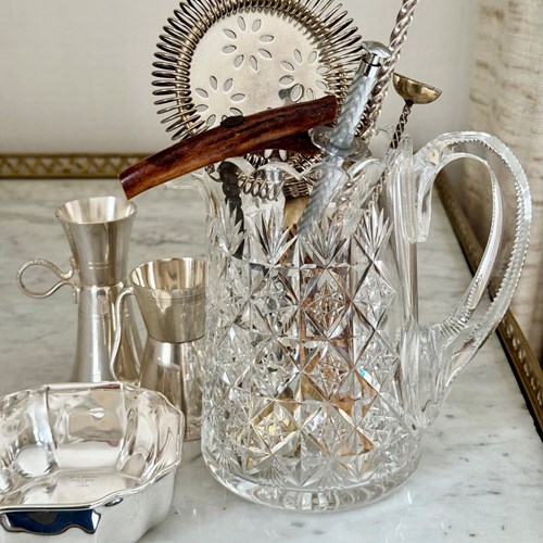Fine Quality Crown Etched Crystal Jug By Thomas Webb
