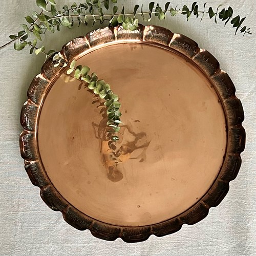Round Copper Pie Crust Rim Drinks Tray