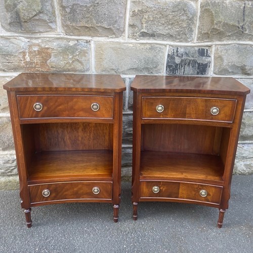 Pair Quality Mahogany Bedside Cabinets