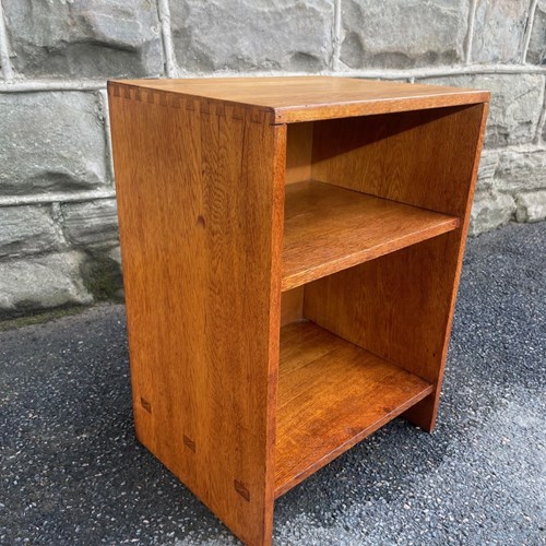 Quality Small Oak Bookcase Bedside Table