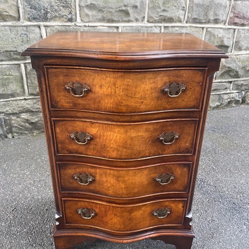 Quality Burr Walnut 4 Draw Bedside Chest Draws