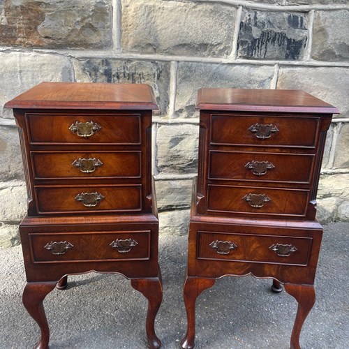 Pair Walnut 4 Draw Bedside Chests Bedside Tables Bedside Chest