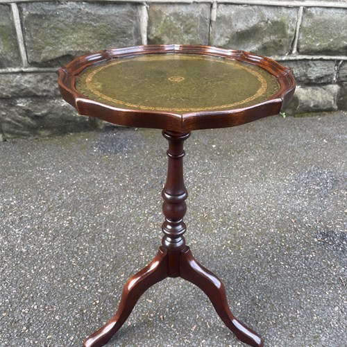 Quality Walnut Tripod Wine Table