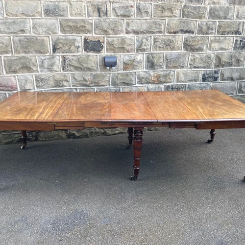 Antique Mahogany Extending Dining Table