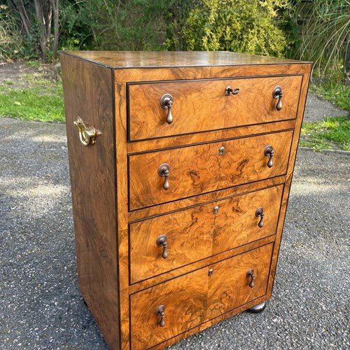 Fine Quality Small Burr Walnut Chest Draws