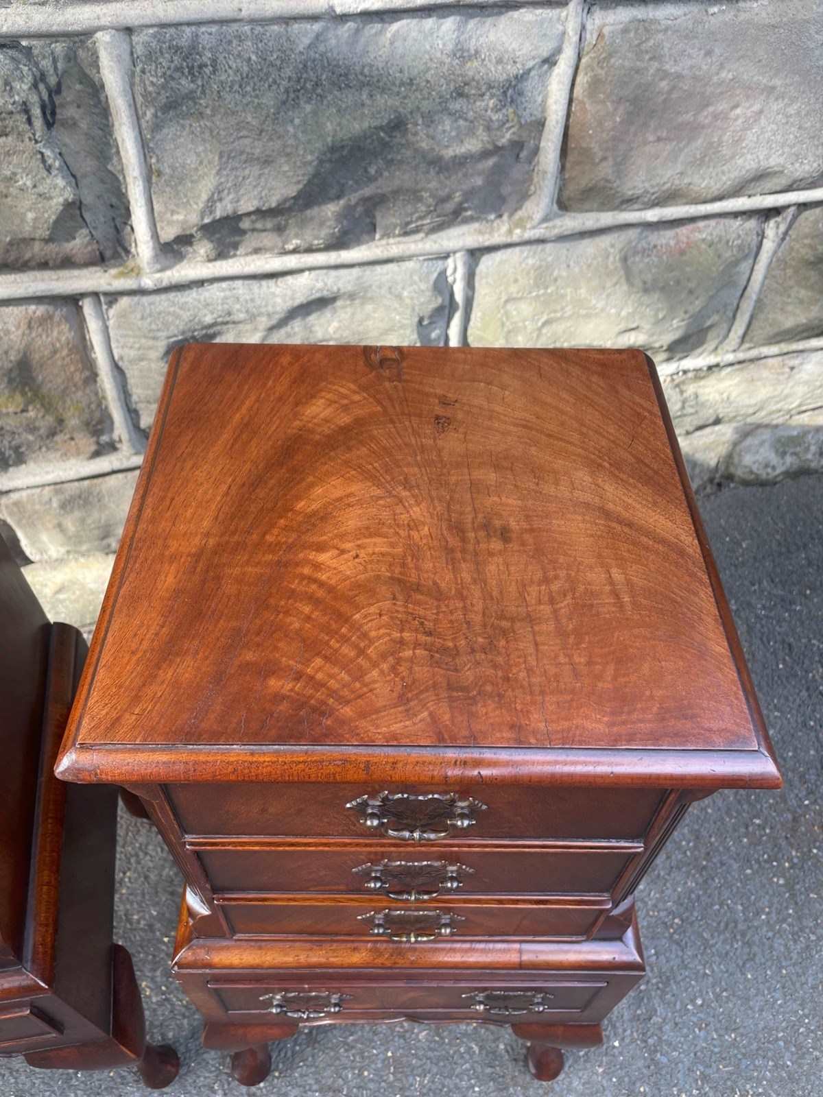 Drawn Rag Pair Walnut 4 Draw Bedside Chests Bedside Tables Bedside Chest - The ...