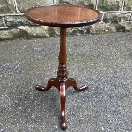 Antique Mahogany Tripod Wine Table Coffee Table