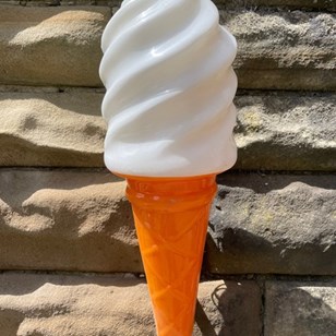 Vintage Fibre Glass Ice Cream