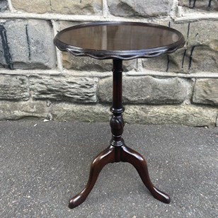 Antique Mahogany Tripod Wine Table ...