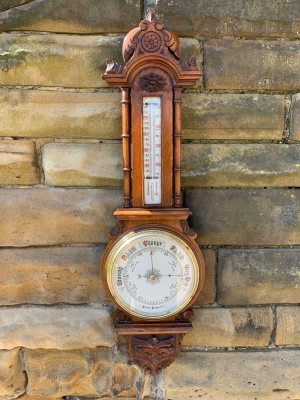 Antique Oak Cased Aneroid Barometer-town-house-traders-thumbnail-img-0176-main-638171475545238568.jpg