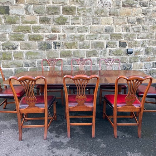 Antique Mahogany Extending Dining Table & 8 Chairs