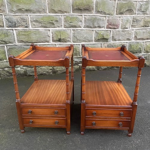 Quality Pair Walnut 2 Draw Bedside Tables Lamp Table