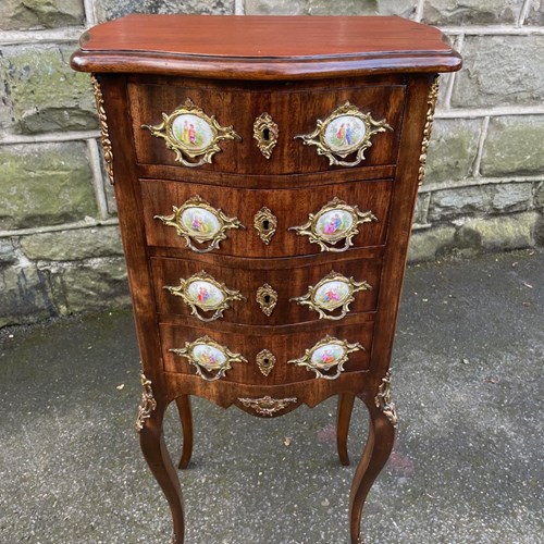 Antique Mahogany 4 Draw Bedside Chest Drawers