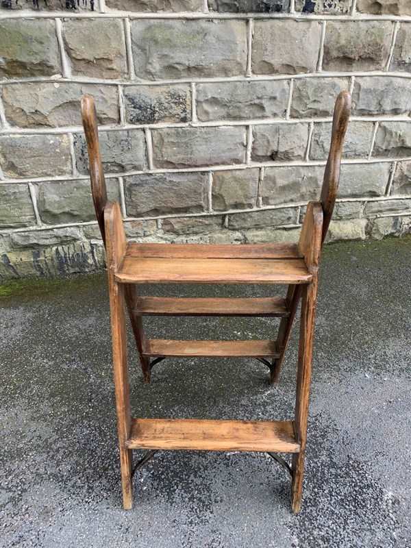 Antique Pine Folding Library Pantry Steps-town-house-traders-thumbnail-img-1564-main-638246788829078852.jpg