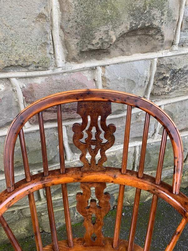Antique Yew Wood Windsor Armchair-town-house-traders-thumbnail-img-3549-main-638351413959992742.jpg