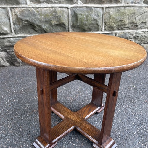 Arts & Crafts Oak Coffee Table