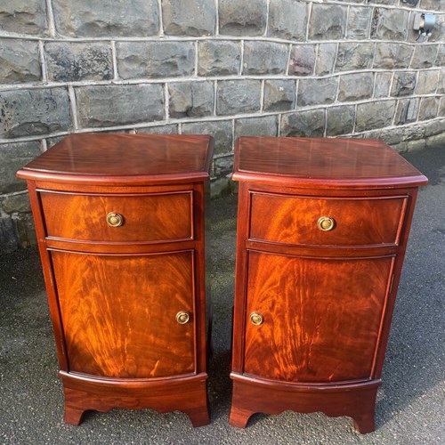 Pair Mahogany Bedside Cabinet Bedside Tables