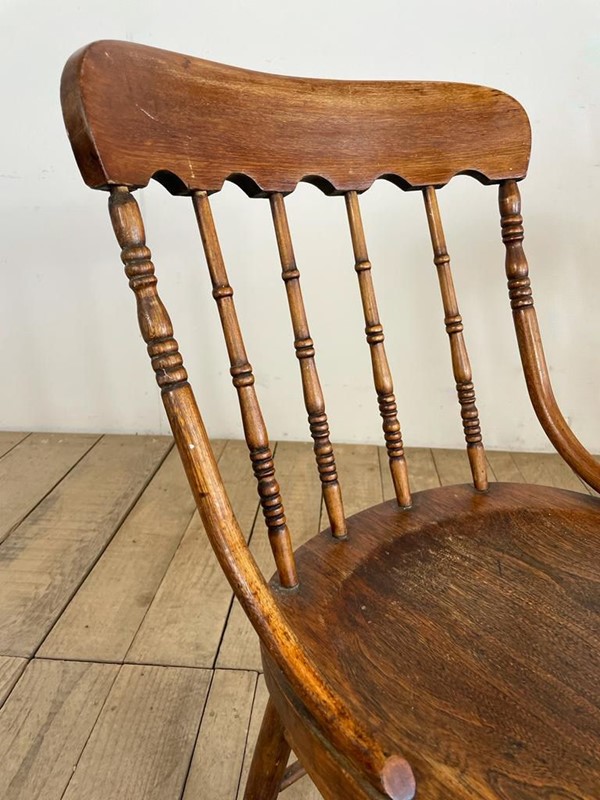 Antique Oak Country Farmhouse Chair -vintage-boathouse-060eb692-b5f2-4024-bf81-d9af1b65639e-main-638005074373226360.jpeg