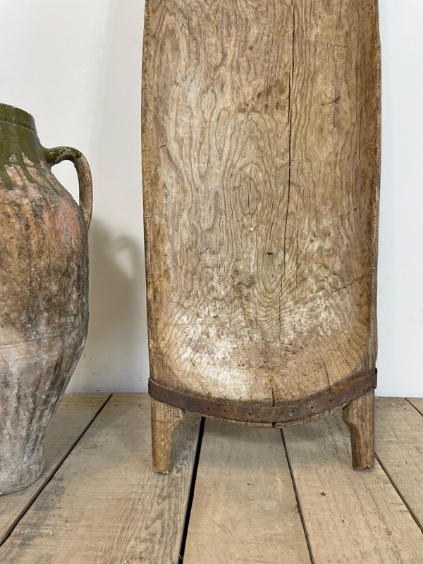 Antique European Hand Carved Dough Bowl Trug -vintage-boathouse-36981585-adb4-41e5-916e-e1828d24734b-main-638005051383323504.jpeg