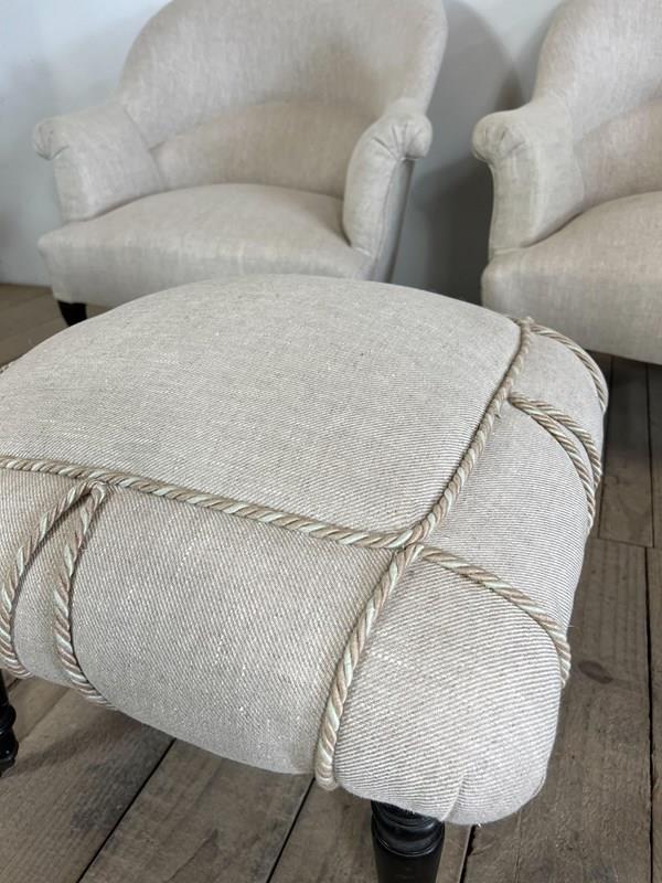Antique French Napoleon III Linen Footstool -vintage-boathouse-53abc41e-eac6-4c89-be38-514a5be1a495-main-638301269149072847.jpeg