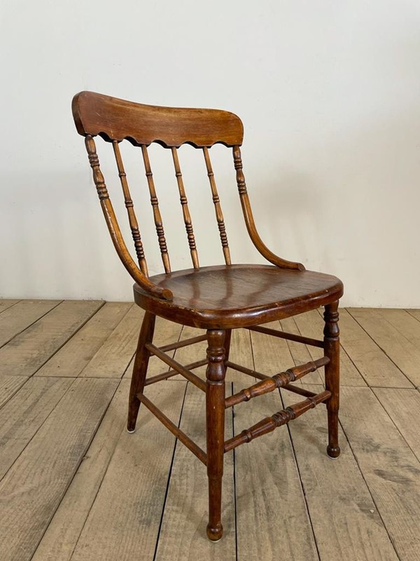 Antique Oak Country Farmhouse Chair -vintage-boathouse-59120ce3-2ca0-4d98-9433-9d515efbab74-main-638005074243226435.jpeg