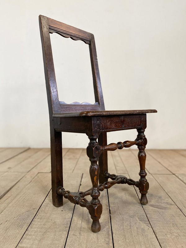 18th Century French Oak Hall Chair -vintage-boathouse-6790b012-e33c-43c5-9dd8-94e40a21c087-main-637817526415330696.jpeg
