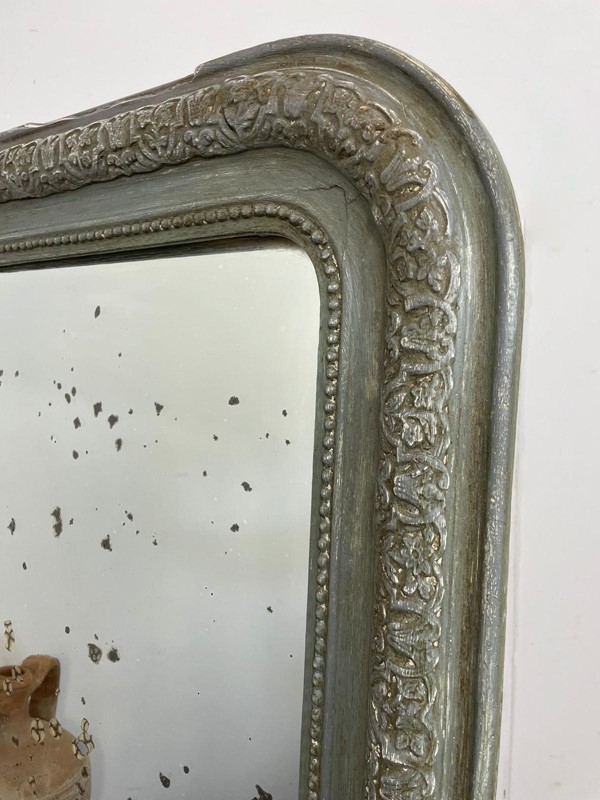 19th Century Antique French Painted Foxed Mirror -vintage-boathouse-67d572a4-6f03-4d82-bf80-4cabef65e3d3-main-638006980507920295.jpeg