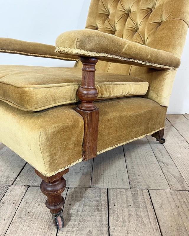 Antique English Howard & Sons Style Velvet Armchair With Removable Cushion -vintage-boathouse-99312655-f0f0-453a-ae97-191a09788840-main-638357431325737805.jpeg