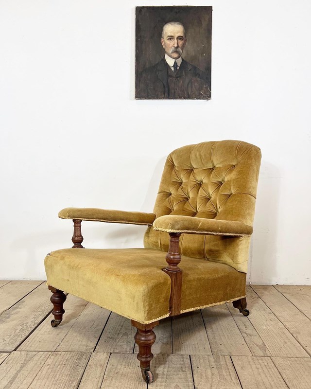 Antique English Howard & Sons Style Velvet Armchair With Removable Cushion -vintage-boathouse-a0b42881-5a76-4feb-ba16-705c132ec6c2-main-638357430880114356.jpeg