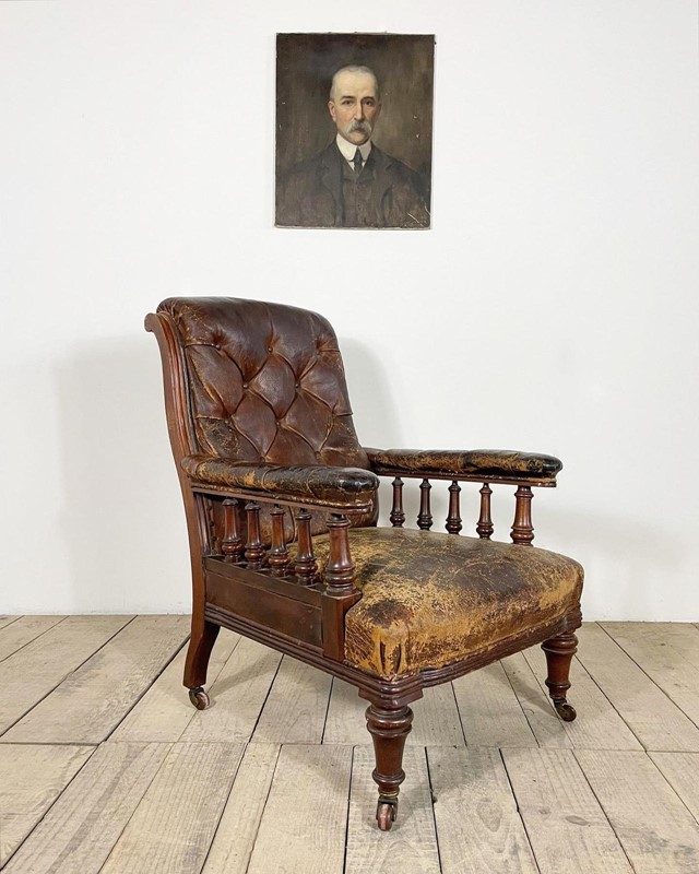 Victorian Antique Leather Library Armchair -vintage-boathouse-b46d9704-f143-4e21-bf31-2bed6286c827-main-638131348988658565.jpeg