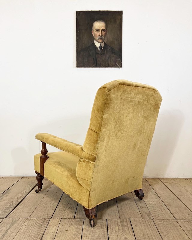 Antique English Howard & Sons Style Velvet Armchair With Removable Cushion -vintage-boathouse-f5df63c2-375f-422f-9192-17a403f5326a-main-638357431266519241.jpeg