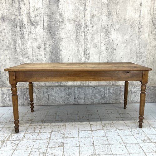 159Cm Walnut Wood Bistro Table