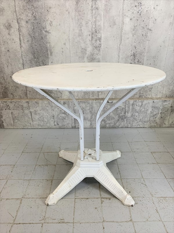 Art Deco Geometric Feet Metal White Garden Table-vintage-french-vintage-french-boho-78cm-art-deco-white-metail-garden-table4-main-637980576977274225.jpg