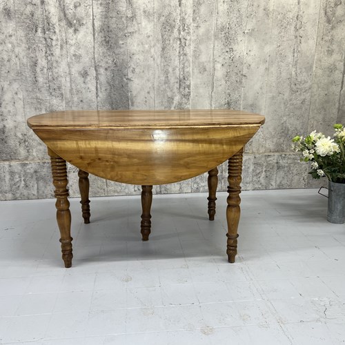 122.5Cm - 362Cm Extending Dining Table